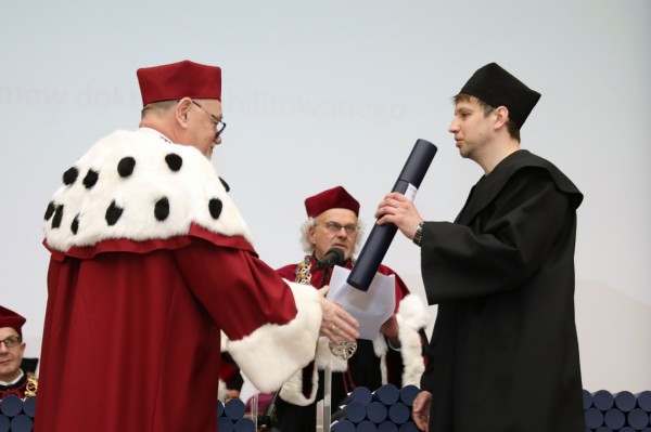 więto Uniwersytetu - doktoraty i habilitacje (Aula UMK, 19.02.2020) [fot. Andrzej Romański]