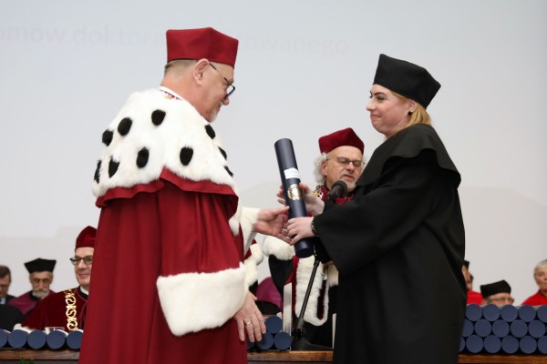 więto Uniwersytetu - doktoraty i habilitacje (Aula UMK, 19.02.2020) [fot. Andrzej Romański]