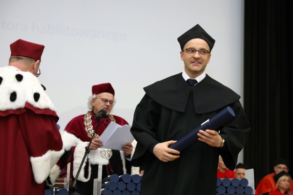 więto Uniwersytetu - doktoraty i habilitacje (Aula UMK, 19.02.2020) [fot. Andrzej Romański]