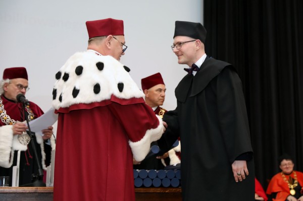 więto Uniwersytetu - doktoraty i habilitacje (Aula UMK, 19.02.2020) [fot. Andrzej Romański]