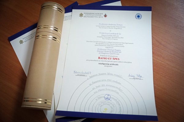 Święto Uniwersytetu - pierwszy laureat nagrody „Ratio et Spes” prof. Tomaso Poggio (Aula UMK, 19.02.2020) [fot. Andrzej Romański]