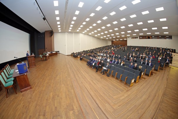 Wybory Rektora UMK (Aula UMK, 12.03.2020) [fot. Andrzej Romański]