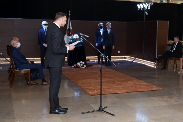 Uroczystości pogrzebowe prof. Mariana Filara (Aula UMK, 5.06.2020) [fot. Andrzej Romański]