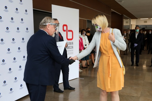 Nagrody dla pracowników naukowych (Aula UMK, 24.06.2020) [fot. Andrzej Romański]