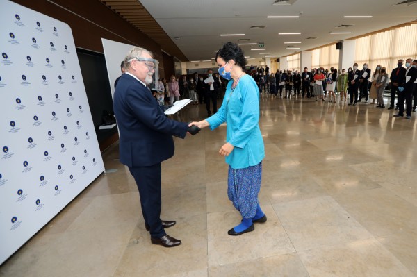 Nagrody dla pracowników naukowych (Aula UMK, 24.06.2020) [fot. Andrzej Romański]