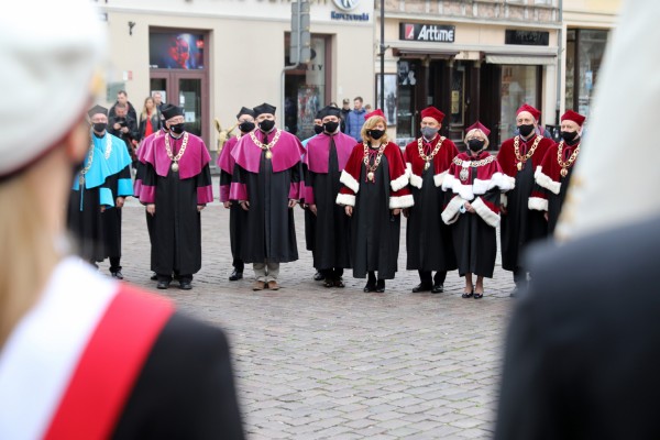 Inauguracja roku akademickiego 2020/2021 (1.10.2020) [fot. Andrzej Romański]