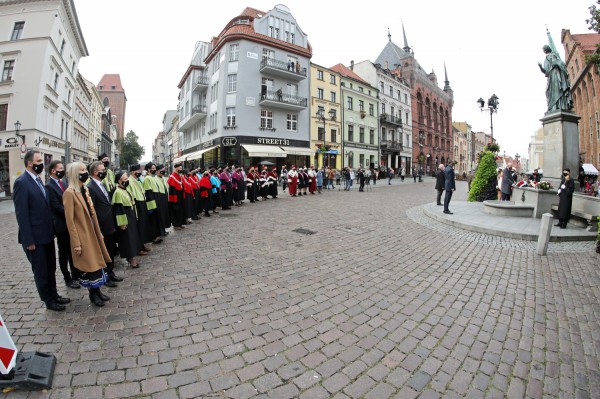 Inauguracja roku akademickiego 2020/2021 (1.10.2020) [fot. Andrzej Romański]