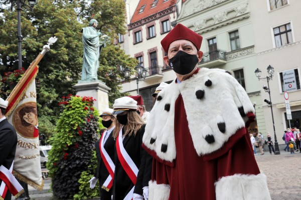 Inauguracja roku akademickiego 2020/2021 (1.10.2020) [fot. Andrzej Romański]