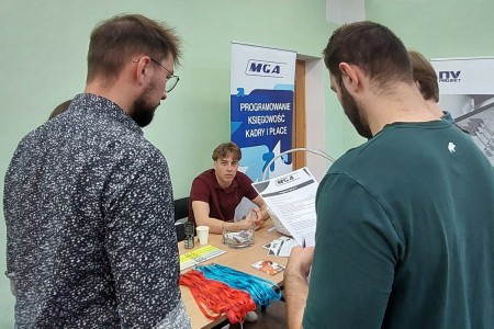 Kliknij, aby powiększyć zdjęcie.