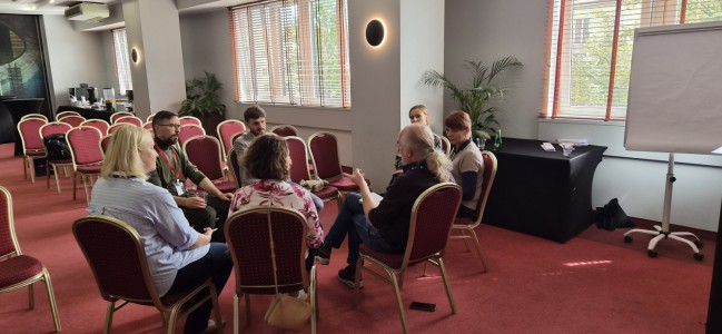 Click to zoom the picture.