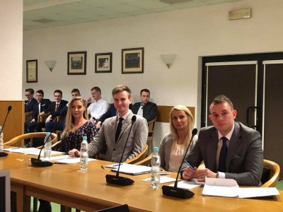 Kliknij, aby powiększyć zdjęcie.