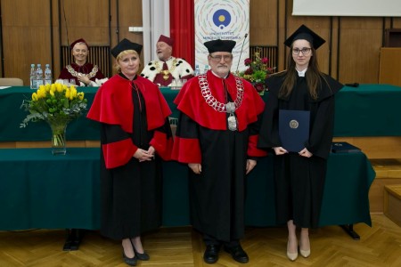 Kliknij, aby powiększyć zdjęcie.