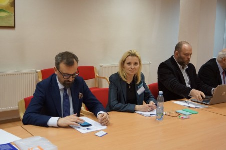 Click to zoom the picture.