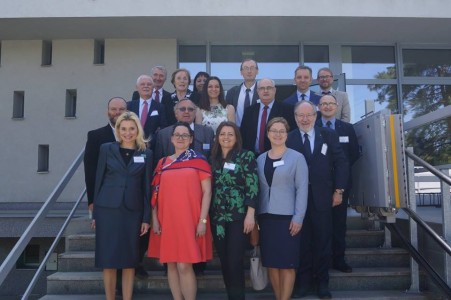 Click to zoom the picture.