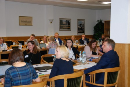 Click to zoom the picture.