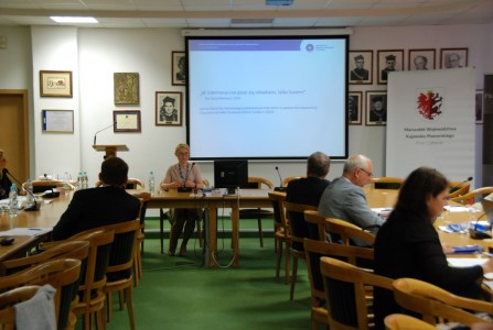 Click to zoom the picture.