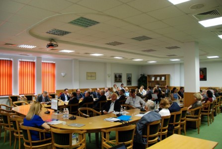 Click to zoom the picture.