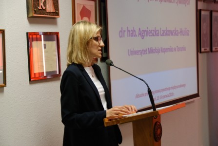 Click to zoom the picture.