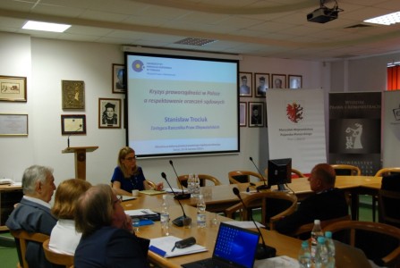 Click to zoom the picture.