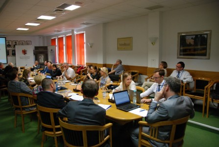 Click to zoom the picture.