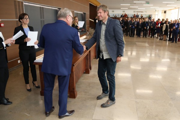 Kliknij, aby powiększyć zdjęcie.