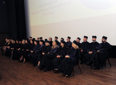 Click to zoom the picture.