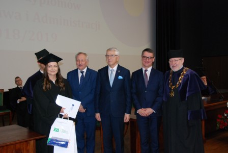 Kliknij, aby powiększyć zdjęcie.