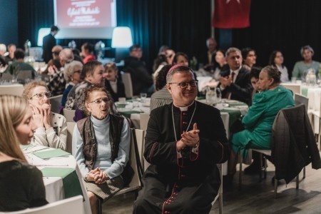 Click to zoom the picture.