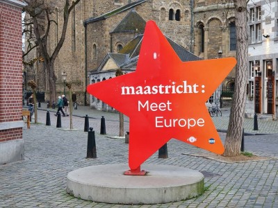 Click to zoom the picture.