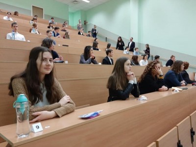 Click to zoom the picture.