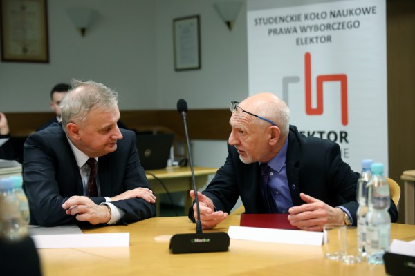 Click to zoom the picture.