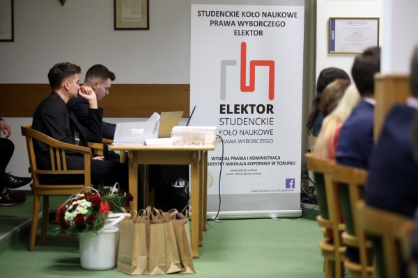 Click to zoom the picture.