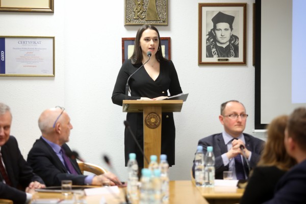 Click to zoom the picture.