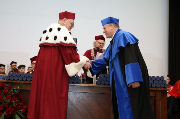 Kliknij, aby powiększyć zdjęcie.