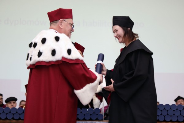 Kliknij, aby powiększyć zdjęcie.