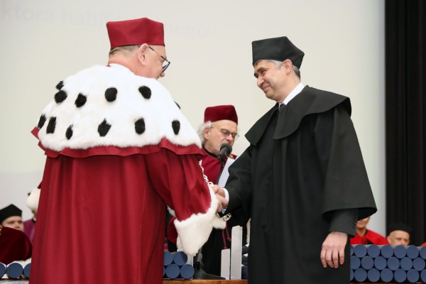 Kliknij, aby powiększyć zdjęcie.