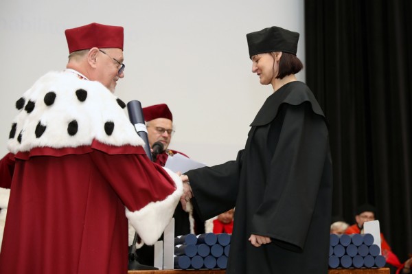 Kliknij, aby powiększyć zdjęcie.