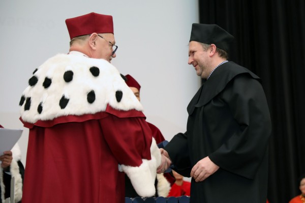 Kliknij, aby powiększyć zdjęcie.