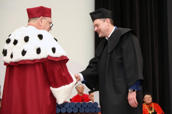 Kliknij, aby powiększyć zdjęcie.