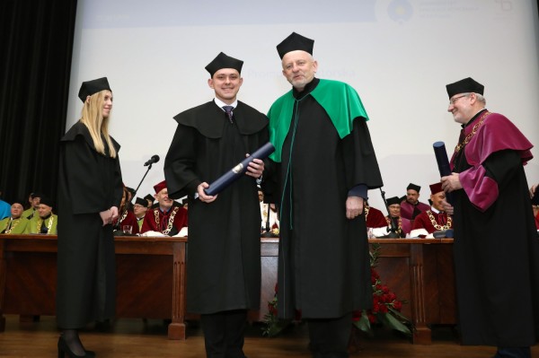 Kliknij, aby powiększyć zdjęcie.