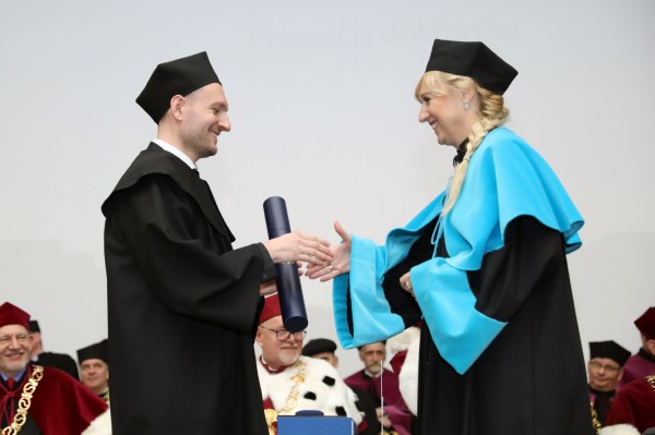 Kliknij, aby powiększyć zdjęcie.