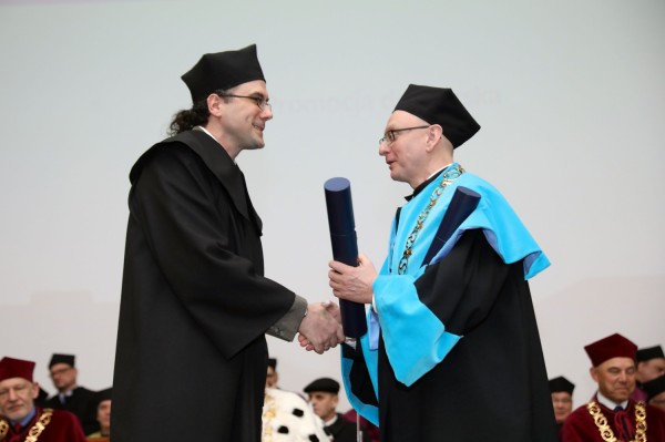 Kliknij, aby powiększyć zdjęcie.