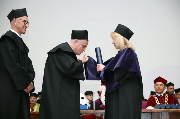 Kliknij, aby powiększyć zdjęcie.