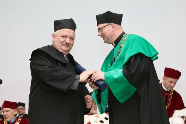 Kliknij, aby powiększyć zdjęcie.