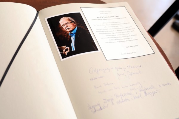 Kliknij, aby powiększyć zdjęcie.