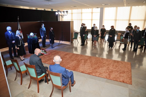 Kliknij, aby powiększyć zdjęcie.