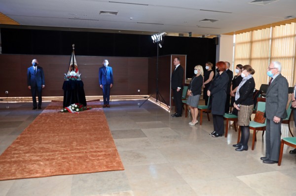 Kliknij, aby powiększyć zdjęcie.