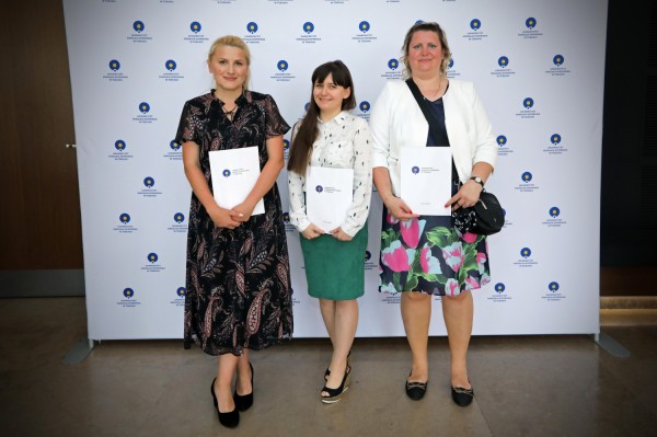 Nagrody Rektora UMK dla pracowników administracji (Aula UMK, 23.06.2020) [fot.Andrzej Romański]