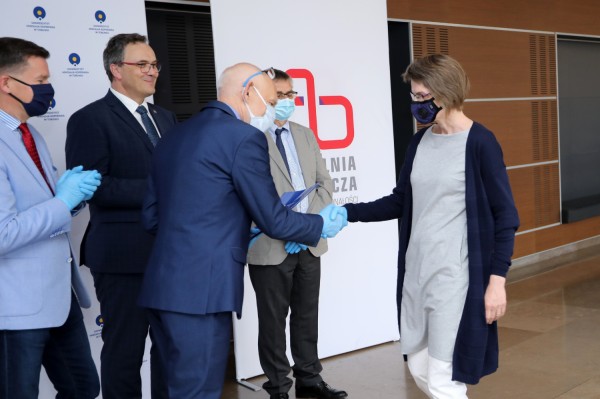 Kliknij, aby powiększyć zdjęcie.