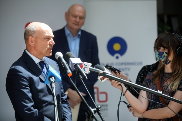 Kliknij, aby powiększyć zdjęcie.